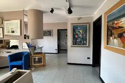 Casa in vendita, Via Budapest 12, Sassari