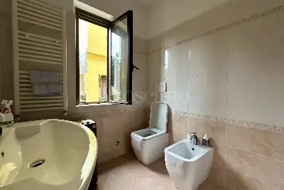 Casa in vendita, Via Cisternense, Lanuvio