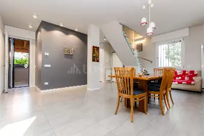 Villa in vendita, Via Privata Bitonto, Milano