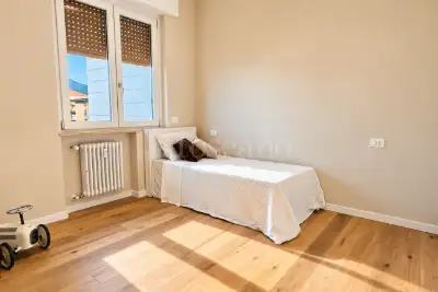 House for sale, Via Montello, Brescia