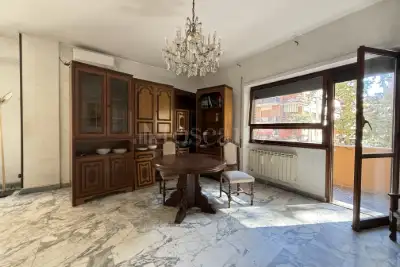 Casa in vendita, Corso Duca di Genova, Roma