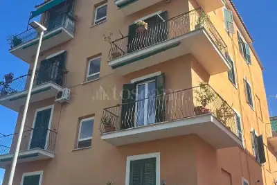 Casa in vendita, Via Luigi Speroni, Roma