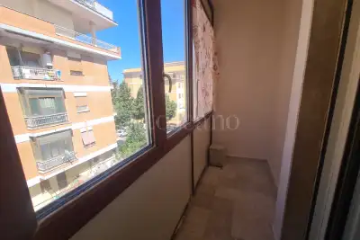 Casa in vendita, Via Roma, Pomezia