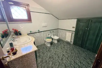 Villa in vendita, Via Afrodite, Pomezia