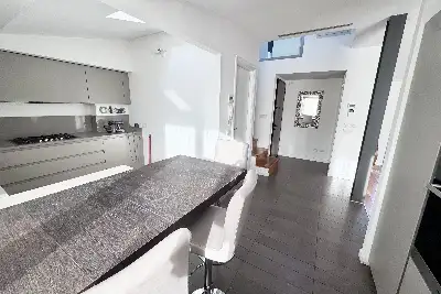 Casa in affitto, Via Felice Bellotti, Milano