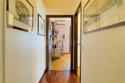 Casa in vendita, Via Casazza, Brescia