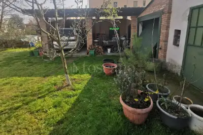 Casa Indipendente in vendita, Via A. Depretis, Bressana Bottarone