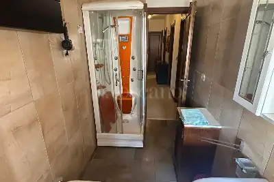 Casa in vendita, Via Andrea Meldola, Roma