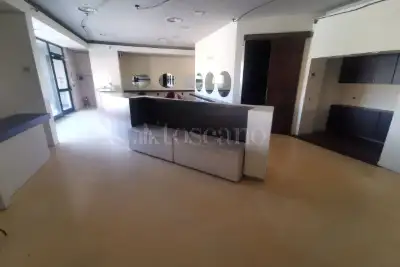 Attività Commerciale in vendita, Via Romera, Torricella Verzate
