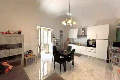 Casa Indipendente in vendita, Via Li Pani, Mascalucia