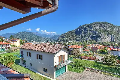 Villa in vendita, Via Pianazzo, Lavena Ponte Tresa