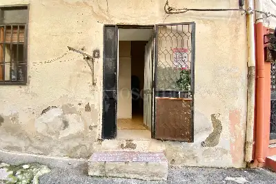 Casa Indipendente in vendita, Via Santa Sofia Bordonaro, Messina