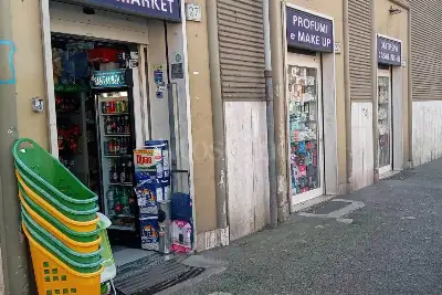 Negozio in vendita, Circonvallazione Appia , Roma