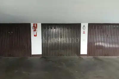 Box in vendita, Via Raffaello Sanzio 7, Milano