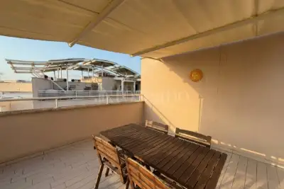 Casa in vendita, Viale della Pineta di Fregene, Fiumicino
