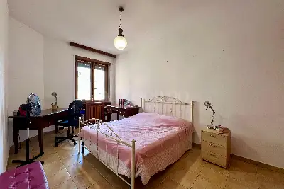Casa in vendita, Piazza Enrico Chiaradia, Milano