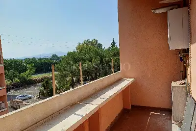 Casa in vendita, Via Emilio Longoni, Roma