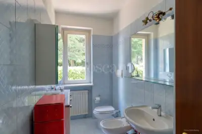 Villa for sale, Via Luigi Pirandello, Besano