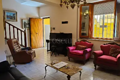 Villa Plurifamiliare in vendita, Via della Marranella di Marino, Roma