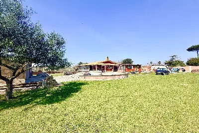 Casa Indipendente in vendita, Via Spino Bianco, Nettuno