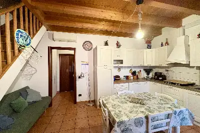 Casa in vendita, Via Tre Castelli 47, Milano