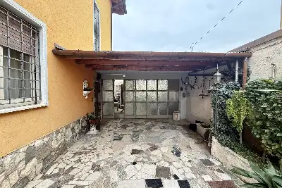 Villa in vendita, Via Canossi, Rezzato, Rezzato