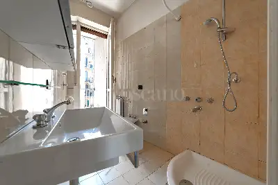 Casa in vendita, Via Luigi Giuseppe Faravelli, Milano