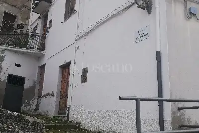 Casa in vendita, Vico I Manzoni, San Fele