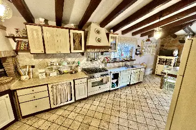 Villa in vendita, Via Rovito, Nettuno