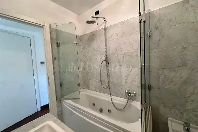 Casa in affitto, Via Giovanni Segantini, Milano