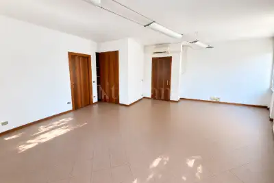 Casa in vendita, Via Carmelitani Scalzi, Verona