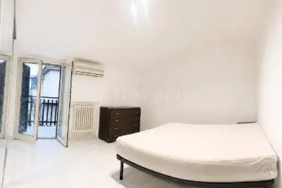 Casa in vendita, Via Oviglio, Roma