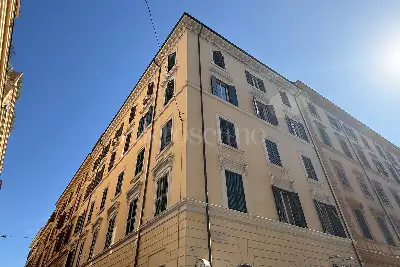 Casa in vendita, Via Castelfidardo, Roma