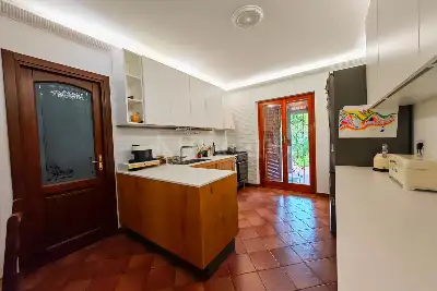 Villino a Schiera in vendita, Via Augusto Falessi, Albano Laziale