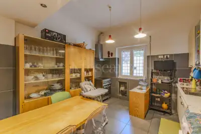 House for sale, Via Giulio Tarra, Roma