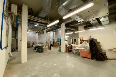 Magazzino in vendita, Viale Italia, Brescia