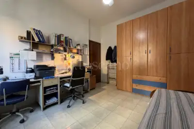 Casa in vendita, Via dei Tulipani, Milano
