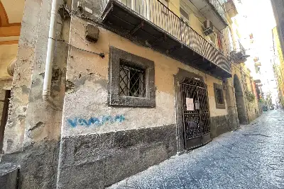 Casa in vendita, Via dei Tribunali , Napoli