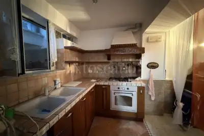 Villino a Schiera in vendita, Viale Paride, Ardea