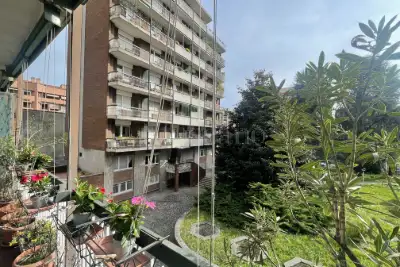 Casa in vendita, Via Bernardo Davanzati, Milano