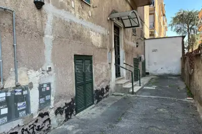 Casa in vendita, Via delle Acacie, Roma