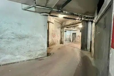 Box in affitto, Via Roma, Atripalda