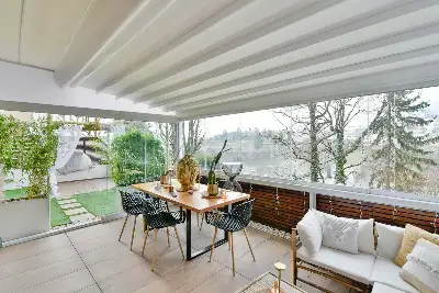 Casa in vendita, Via Salvatore Quasimodo, Como