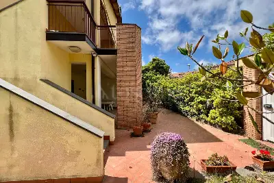 Villa Bifamiliare in vendita, Nicolosi - Ai Pini, Nicolosi