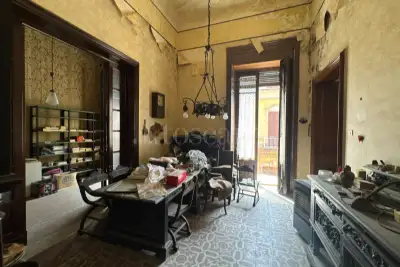 Casa in vendita, Via San Pietro, Catania