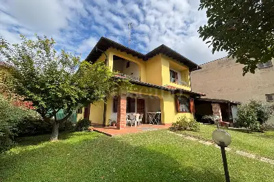 Villa in vendita, via delle rimembranze 37TER, Busto Arsizio