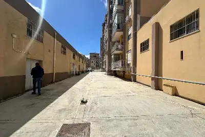 Negozio in vendita, Via Anapo, Palermo