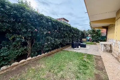 Casa in vendita, Via Casabona, Roma