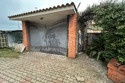 Villa in vendita, Via Dronero, Fiumicino