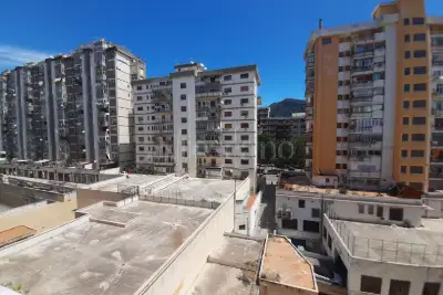 Casa in vendita, Via Lussemburgo, Palermo